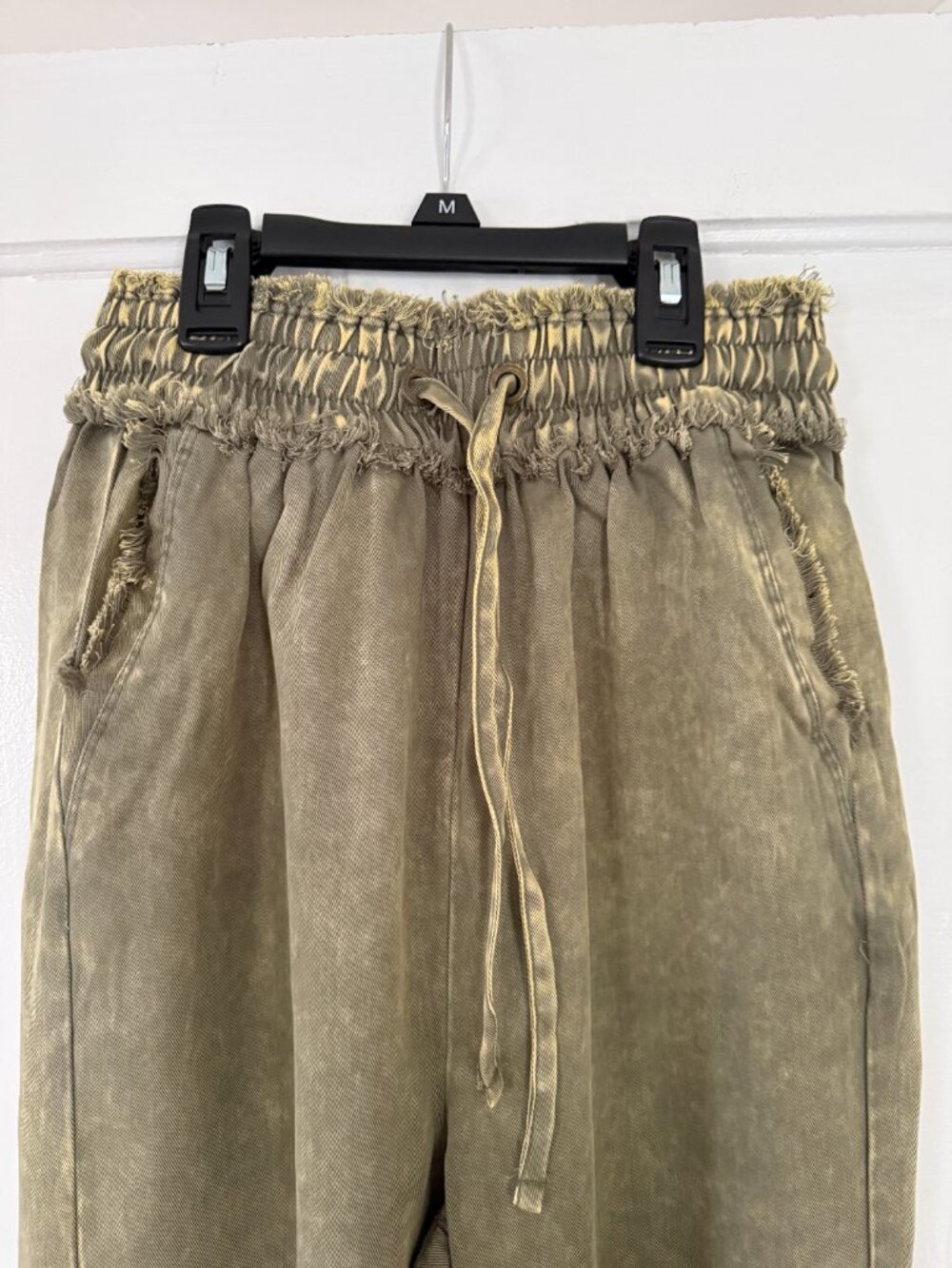 Zenana 100% Tencel Mineral Wash Coastal Wide Leg Boho Flowy Pants Olive Boho NWT - Picture 6 of 12